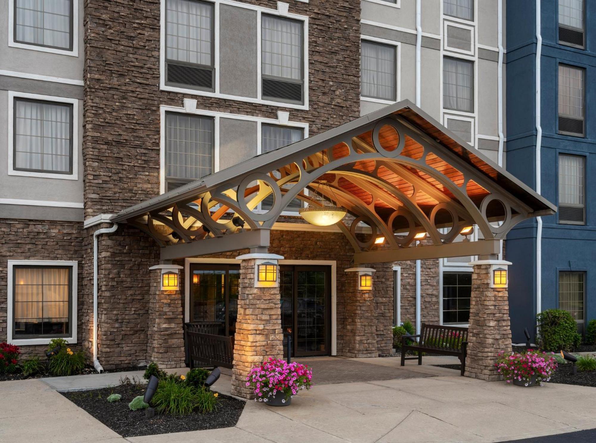 Staybridge Suites Indianapolis-Airport By Ihg Plainfield Bagian luar foto
