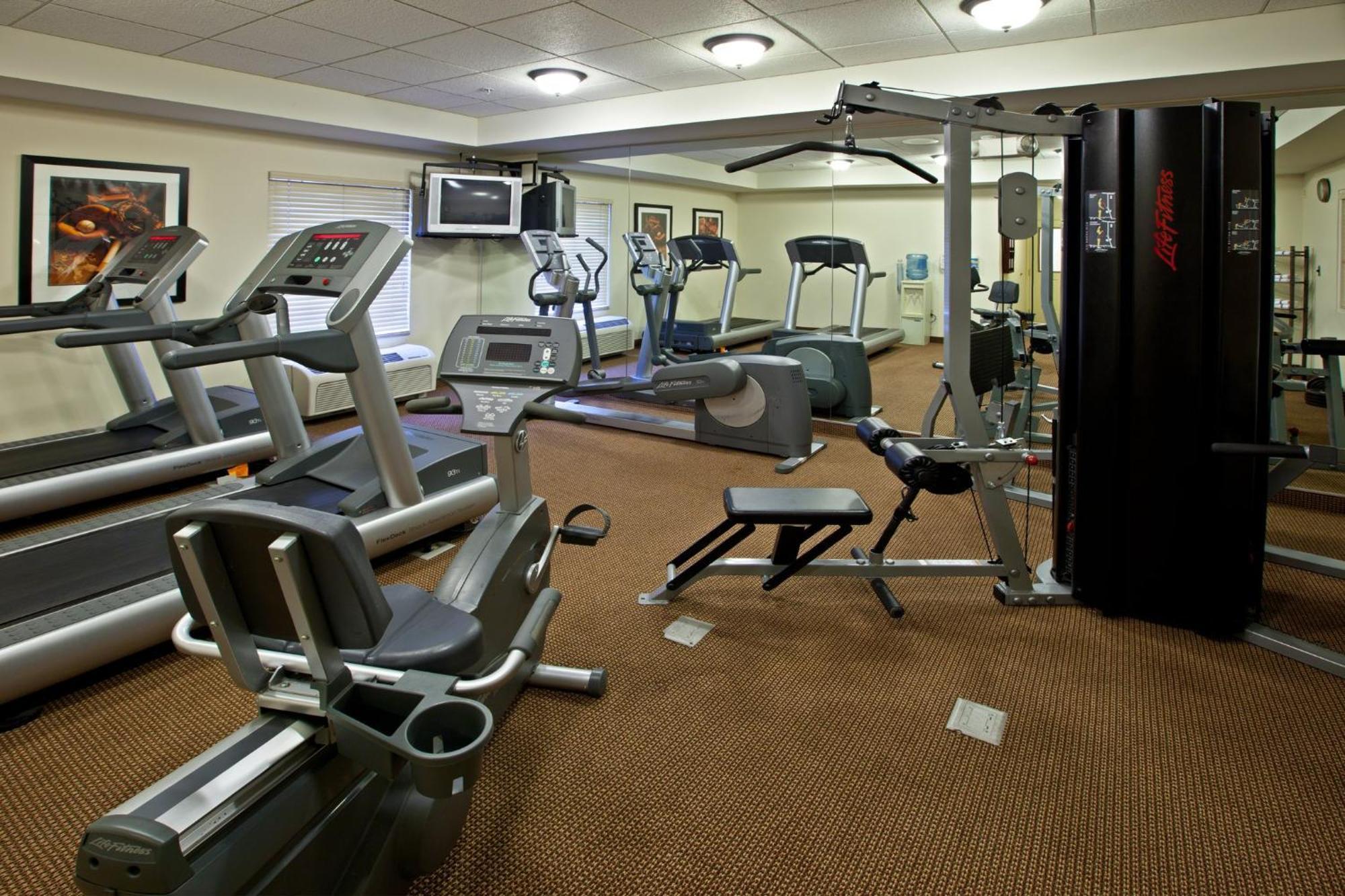 Staybridge Suites Indianapolis-Airport By Ihg Plainfield Bagian luar foto