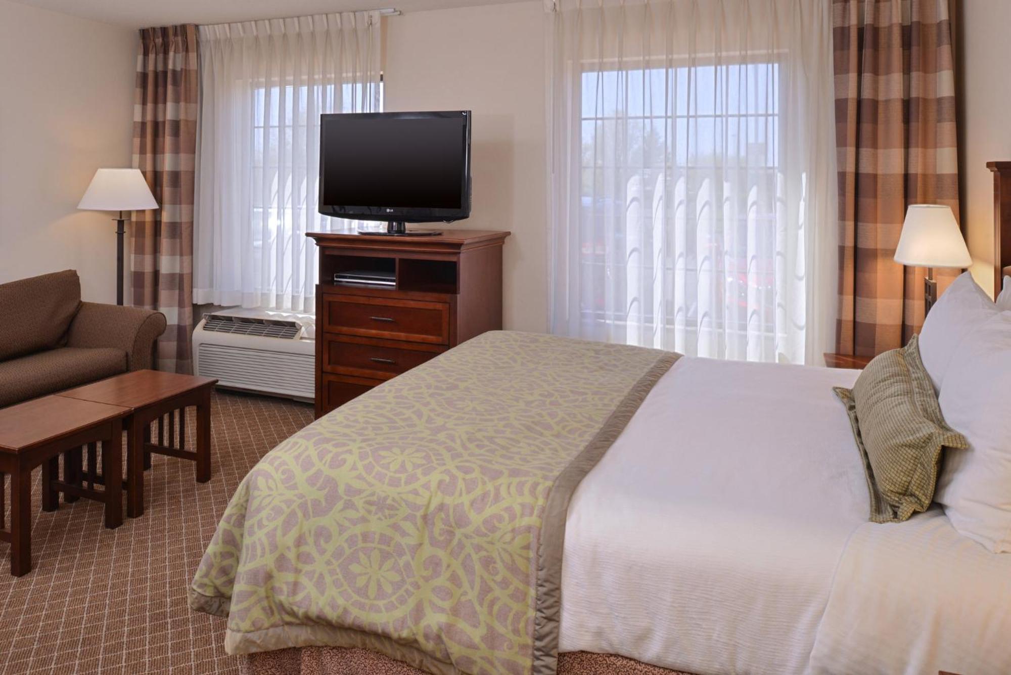 Staybridge Suites Indianapolis-Airport By Ihg Plainfield Bagian luar foto